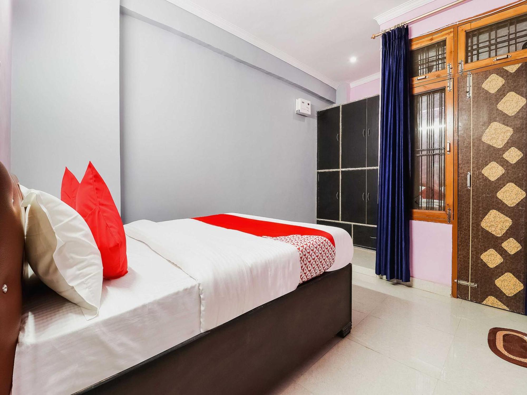 Hotel O Kalawati Palace Bhauli Екстериор снимка