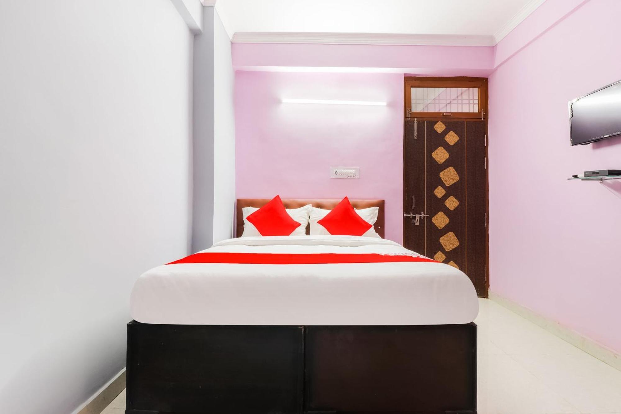 Hotel O Kalawati Palace Bhauli Екстериор снимка